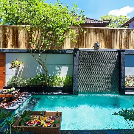 Villa Poppy Legian